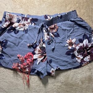 Gypsies and Moondust Blue Floral Elastic Waist Shorts – Size L – Boho Chic